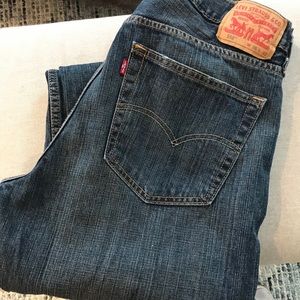 Men’s Levi jeans
